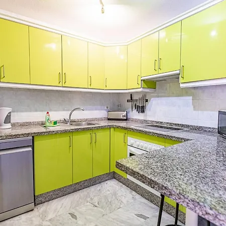 아파트 Two Bedroom In Cristianos 아로나