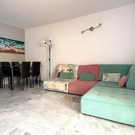 Two Bedroom In Cristianos 아로나